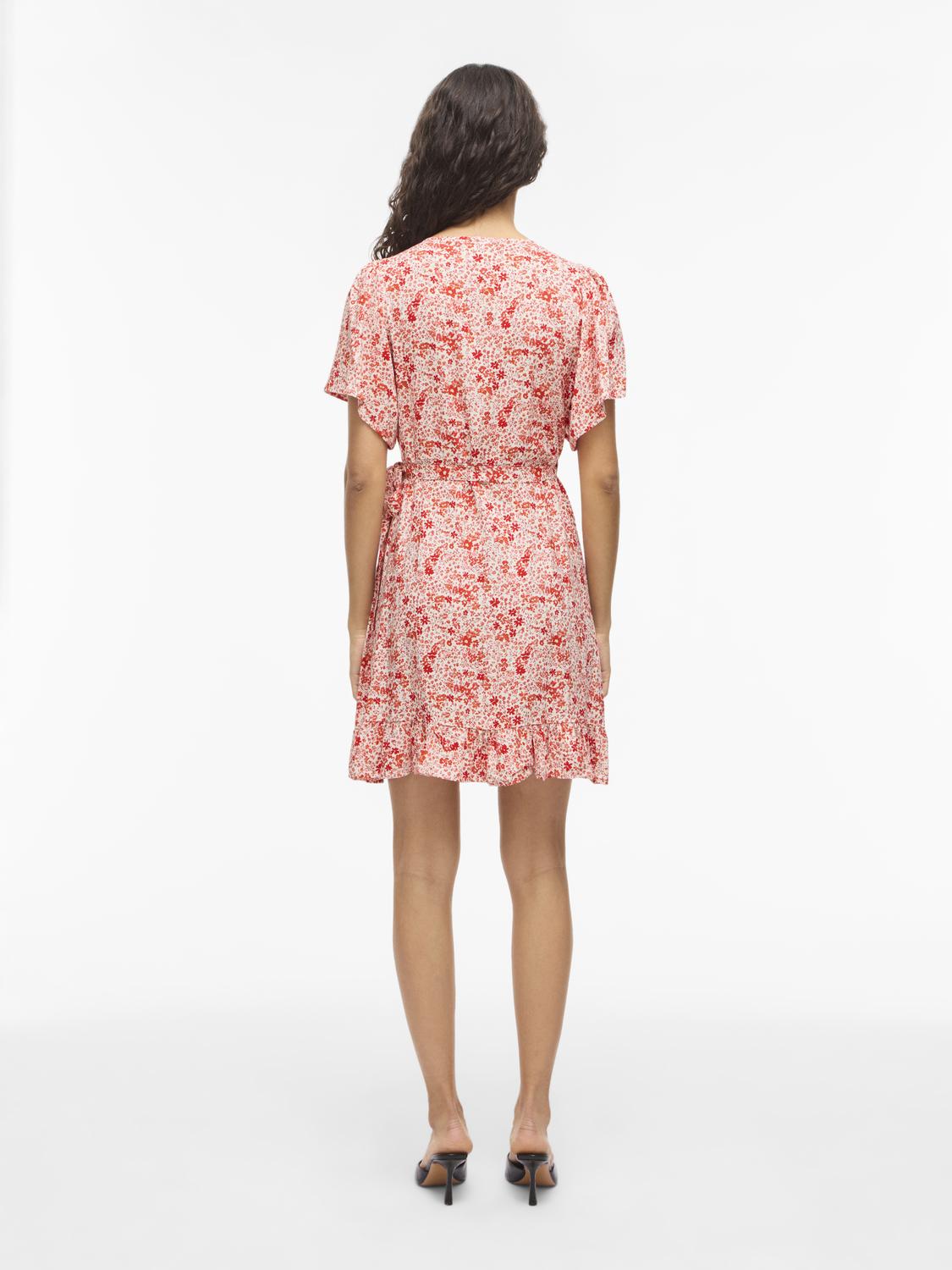 model_shot-back